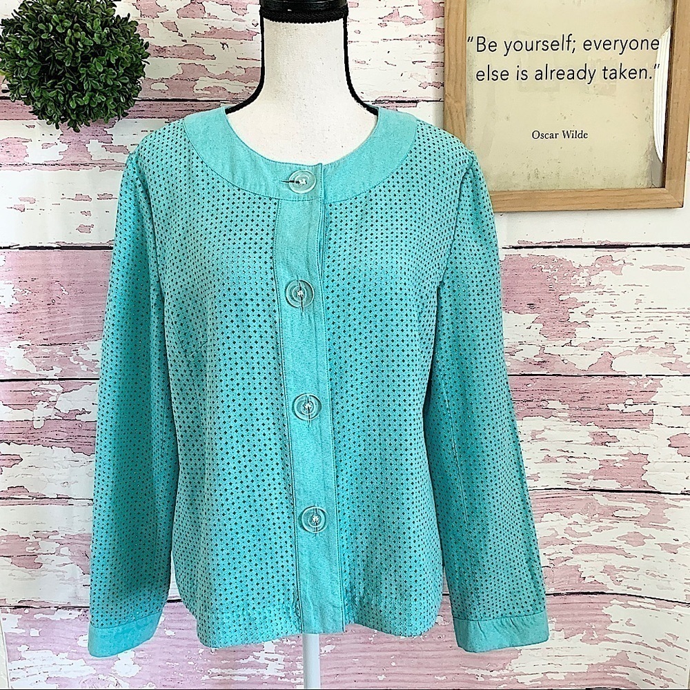 R.Q.T Women’s Blue Scoop Neck Button Up Jacket Size Medium
